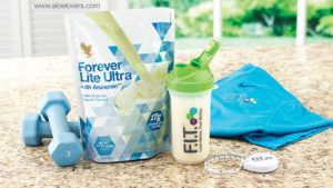 aloelovers-mantenersi-in-forma-controllare-il-peso-con-sostituti-pasto-forever-lite-ultra